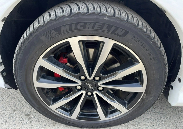 Ford Kuga cena 65900 przebieg: 213000, rok produkcji 2019 z Pilzno małe 631